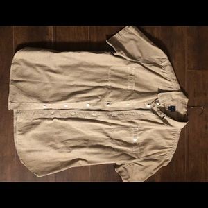 Gap shirt